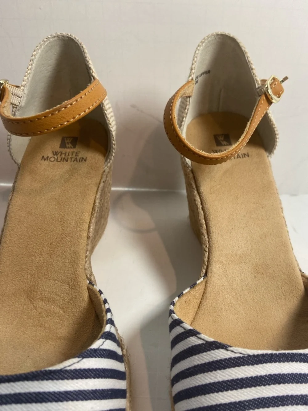 White Mountain~Navy/White Striped Cotton Canvas~Espadrille~Wedge~Sandal~Size 8.5